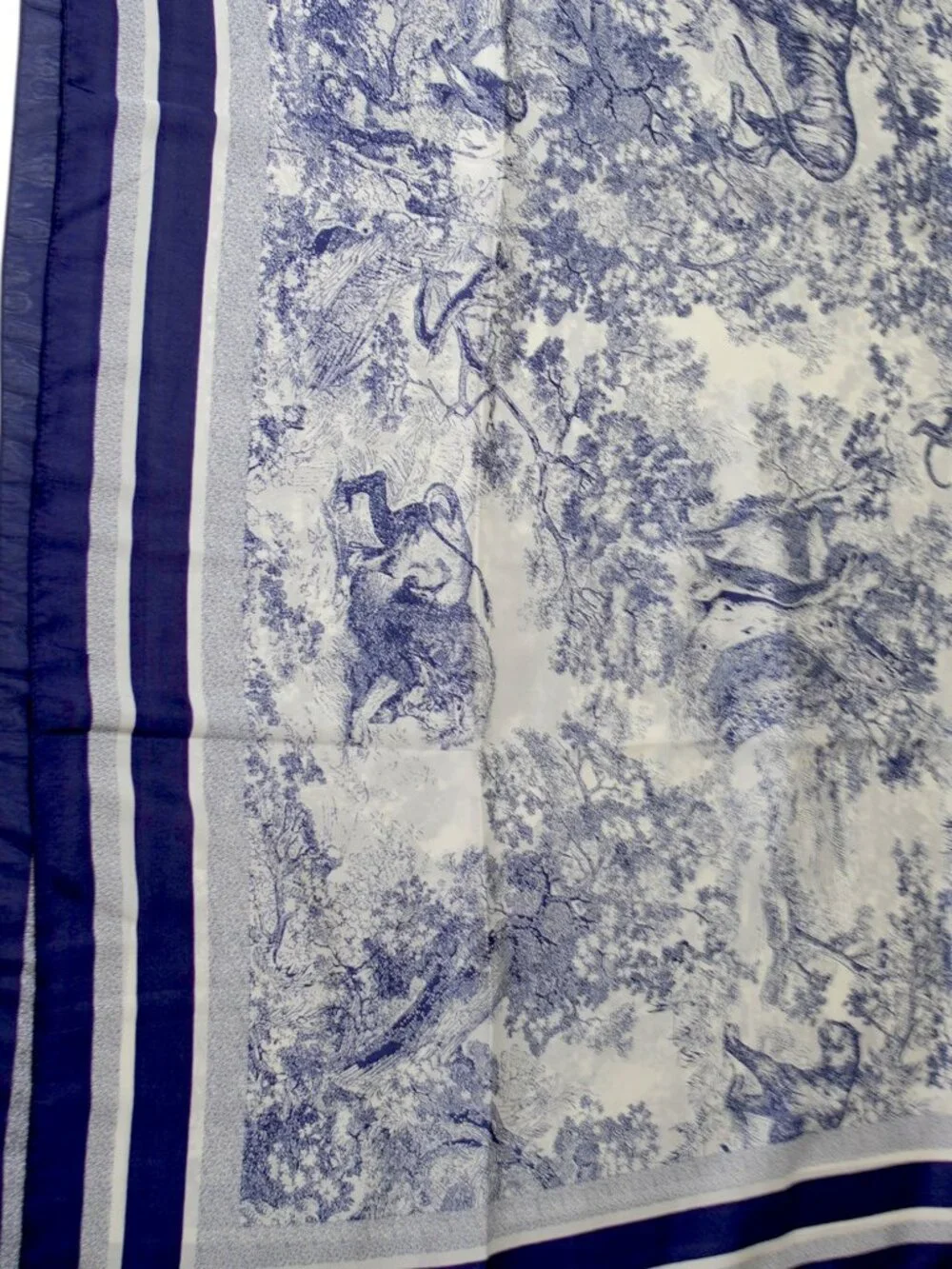 NWT Blue Cream Toile Animal Print Imitation Silk Summer Scarf Wrap Cami